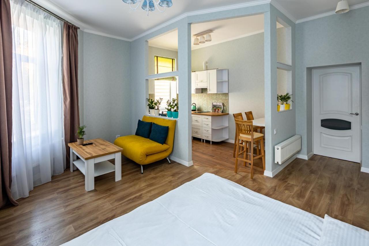 לבוב Leontovycha Apartment מראה חיצוני תמונה